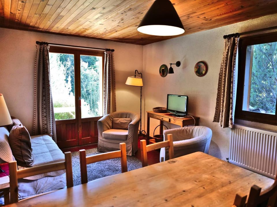 Appartement 6 pers dans chalet calme proche pistes - FR-1-458-261 Apartment in Le Grand-Bornand