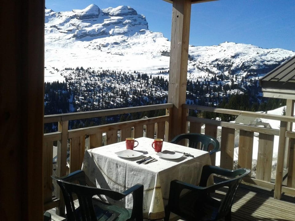 Spacieux appartement 96 m² à Flaine Hameau avec piscine et parking - FR-1-687-119 Apartment in Arâches-la-Frasse