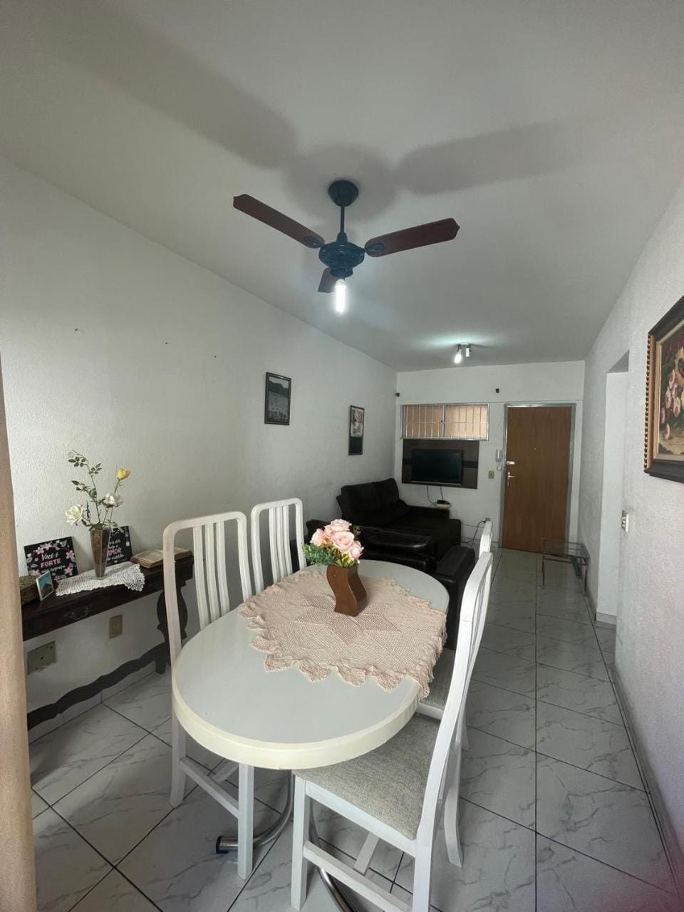 TV and multimedia, Living room, Dining area
