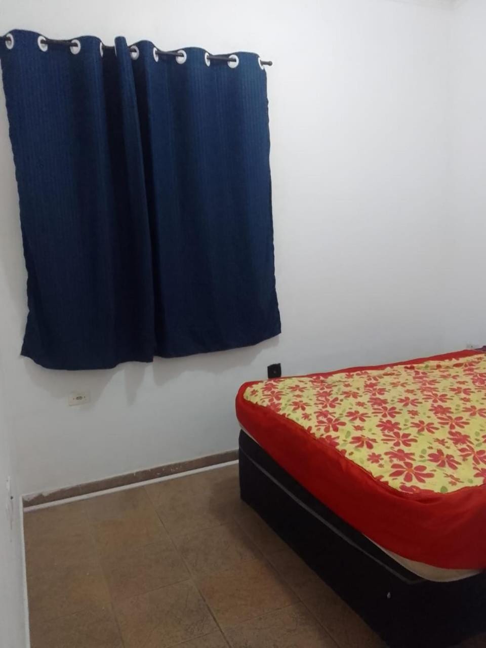 Apto 2 dorm com elevador Apartment in Santos