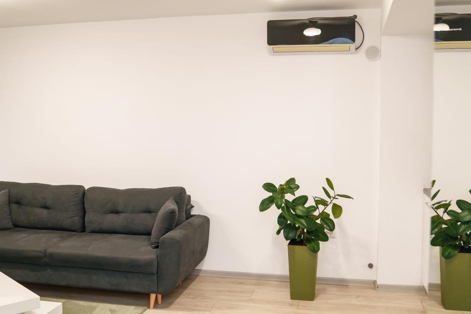 Escape Lounge Apartment in Craiova