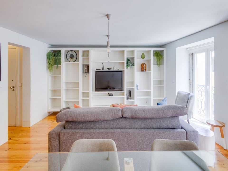 Communal lounge/ TV room, Living room, Seating area