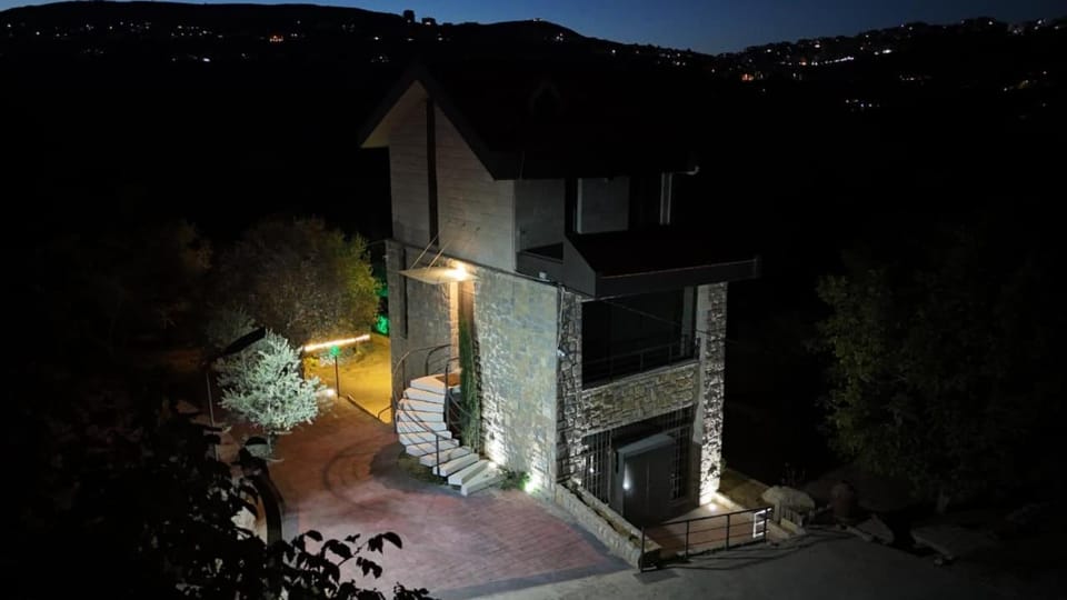 Property building, Night