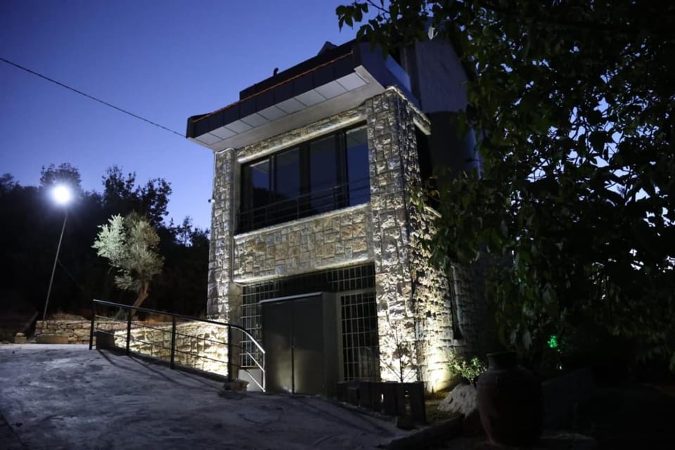 Property building, Night