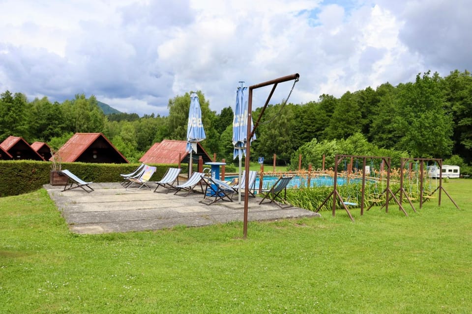 Day, Natural landscape, Pool view, Swimming pool, Swimming pool, sunbed