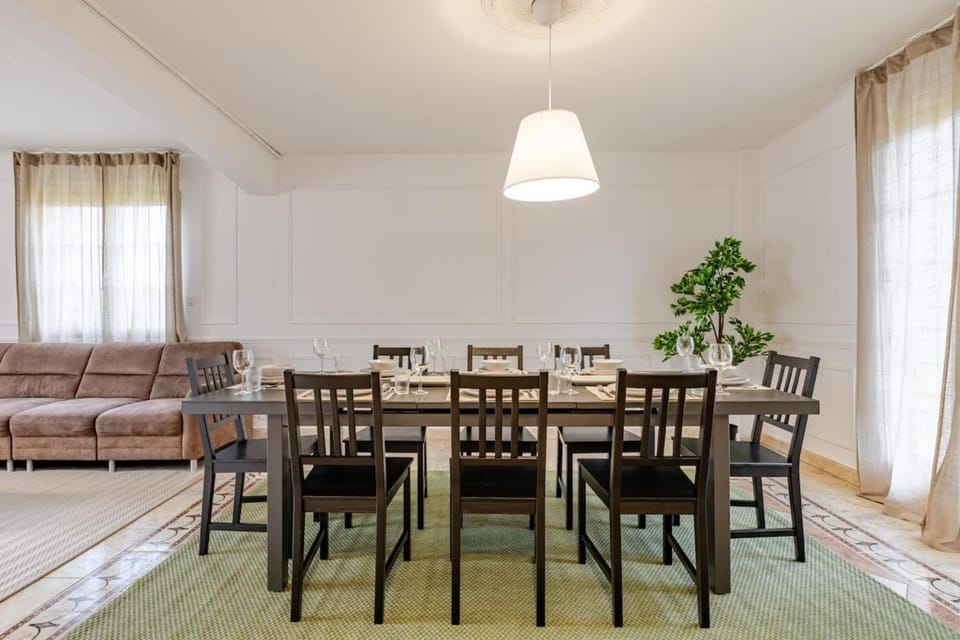 - New - Spacious, Quiet, Parking, Clim House in Grand Est