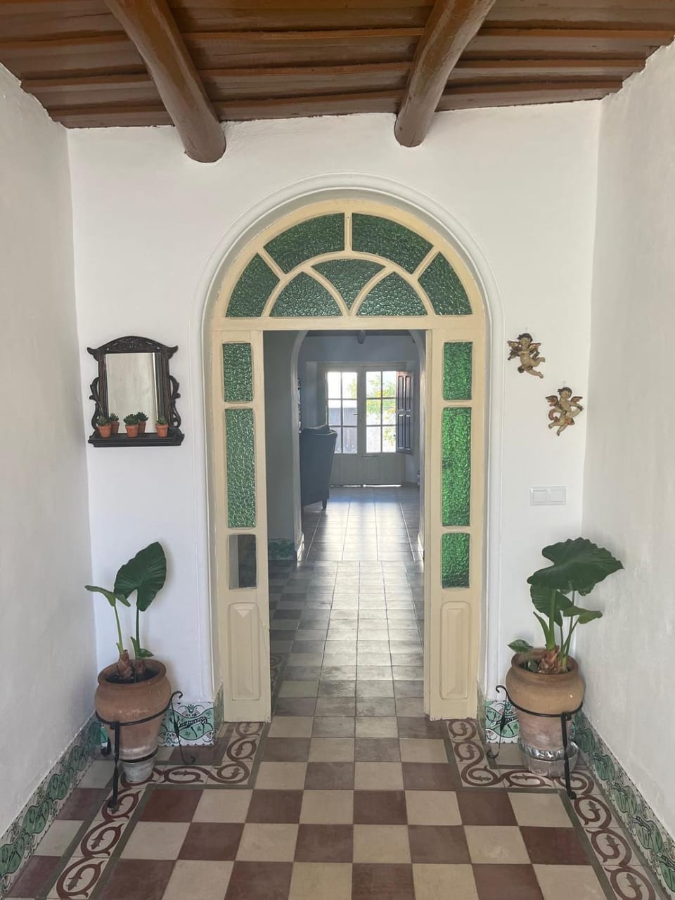 Facade/entrance