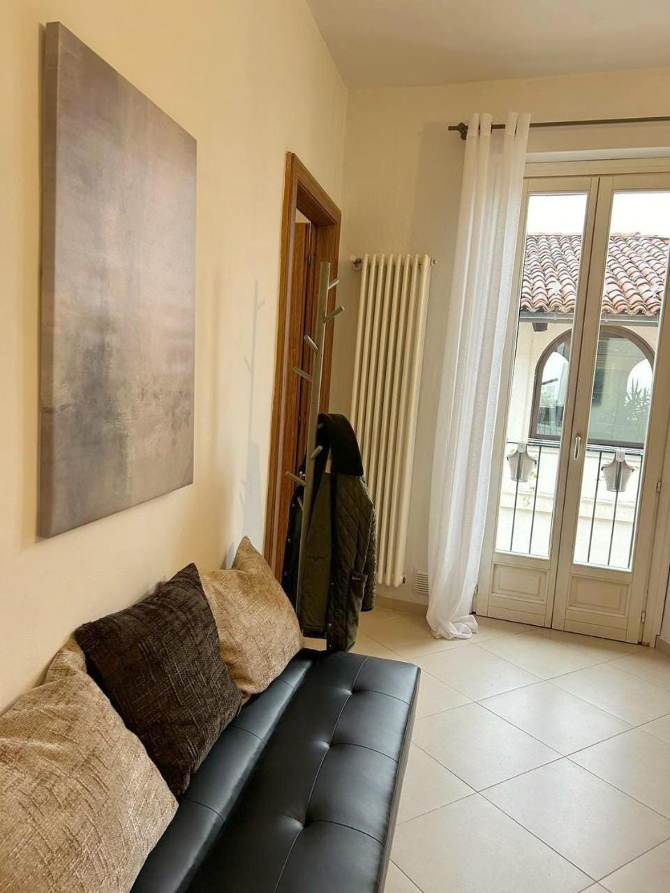 Balcony/Terrace, Living room, Seating area, furniture, heating