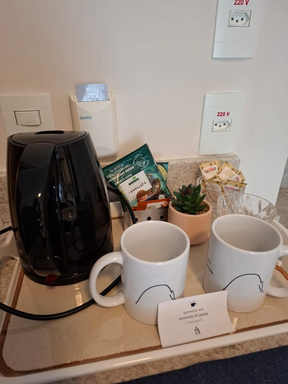Coffee/tea facilities