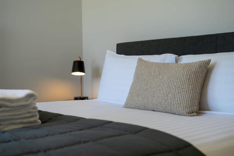 A Room on the Peninsula House in Wanaka