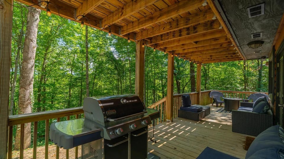 Sugar Bear Cabin Cabin in Pigeon Forge