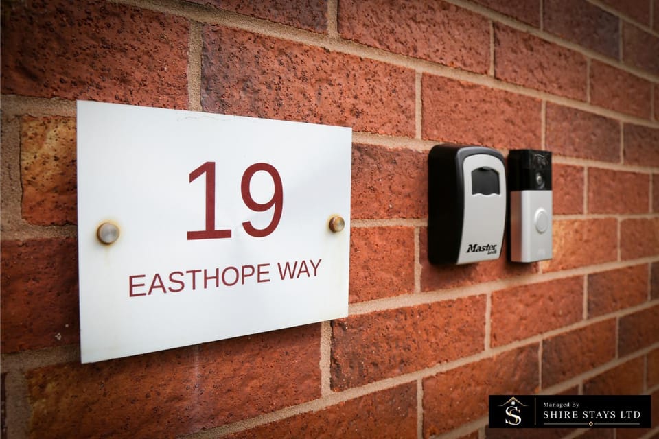 Property logo or sign, Street view