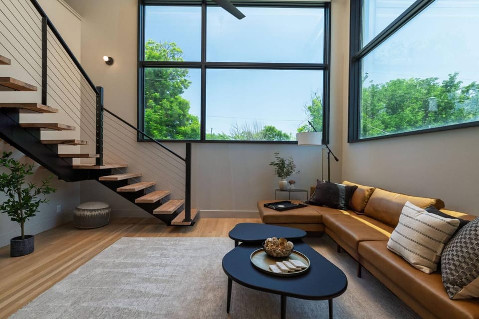 Living room, Photo of the whole room, Seating area