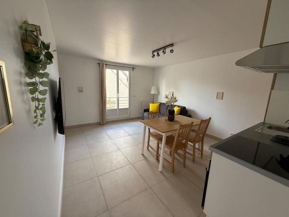 Magnifique T3 proche Paris & Disneyland Apartment in Île-de-France