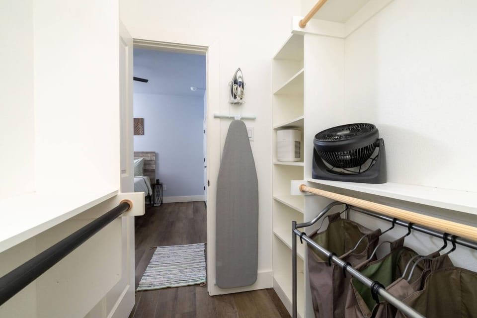 Bedroom, flat iron, wardrobe