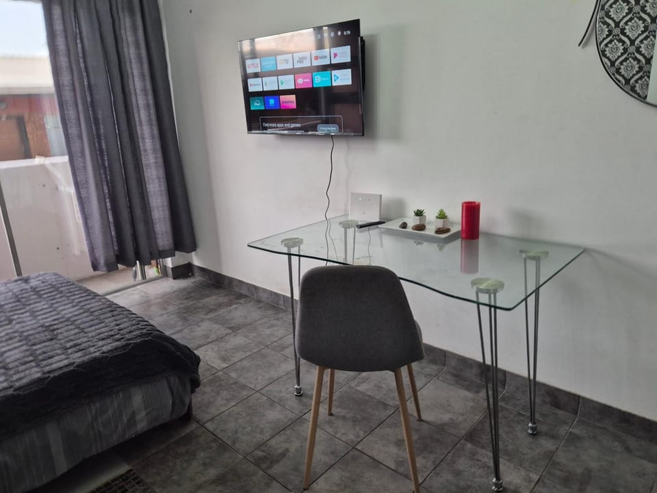 TV and multimedia, Seating area