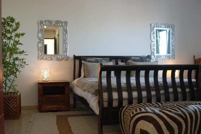 Tradewinds Guest House Apartment in Cape Town