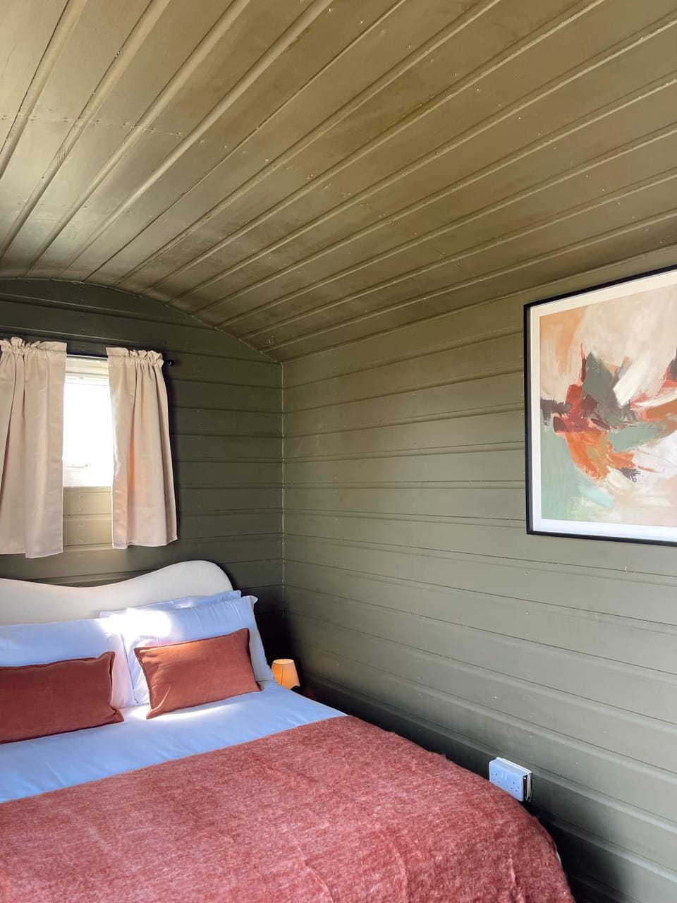 Meadow View Country Park Campground/ 
RV Resort in East Dorset District