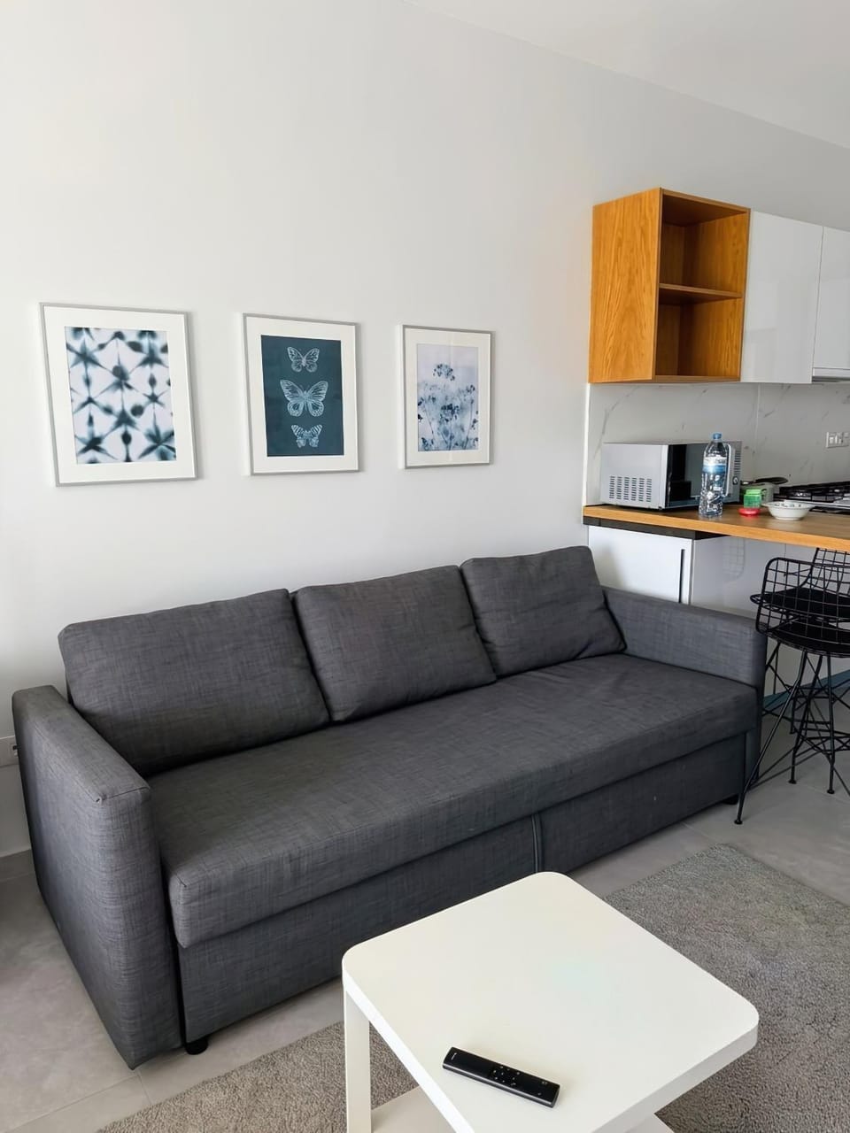 Communal lounge/ TV room, Bed, cot