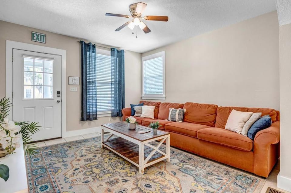 Cordova Palms A - Duplex by Castillo House in Saint Augustine