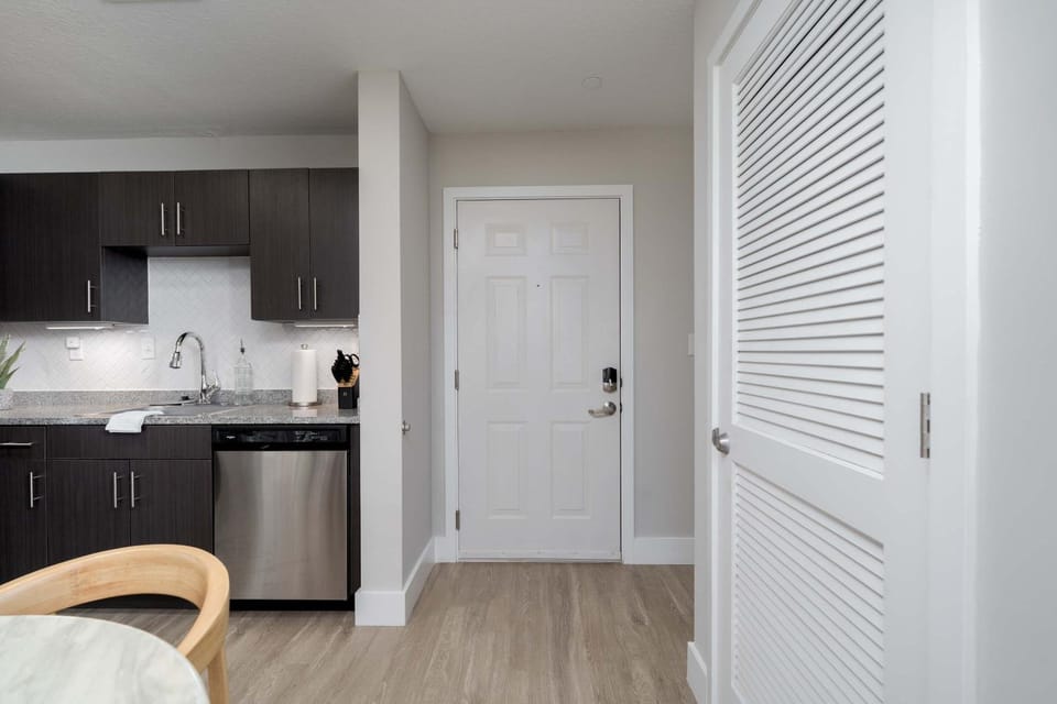 High Cotton - 3BR 3BA Condo Near UA with Pool & Gym House in Tuscaloosa