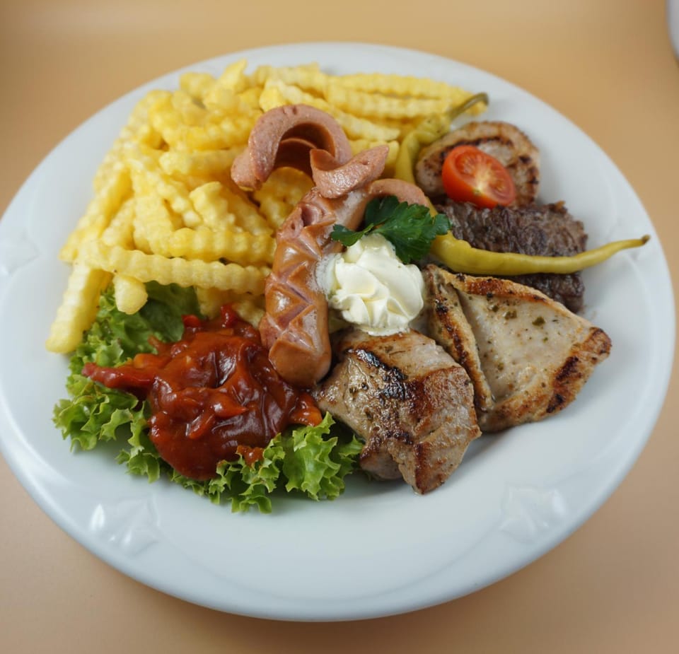 Restaurant/places to eat, Food and drinks, Food, Lunch, Dinner