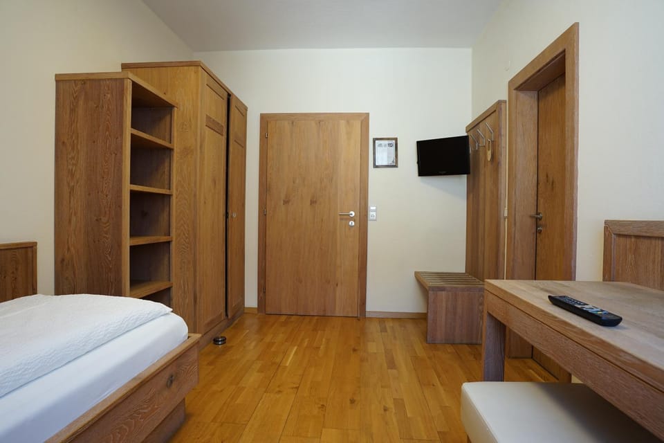 Gasthof-Fleischerei Engl Inn in Carinthia, Austria