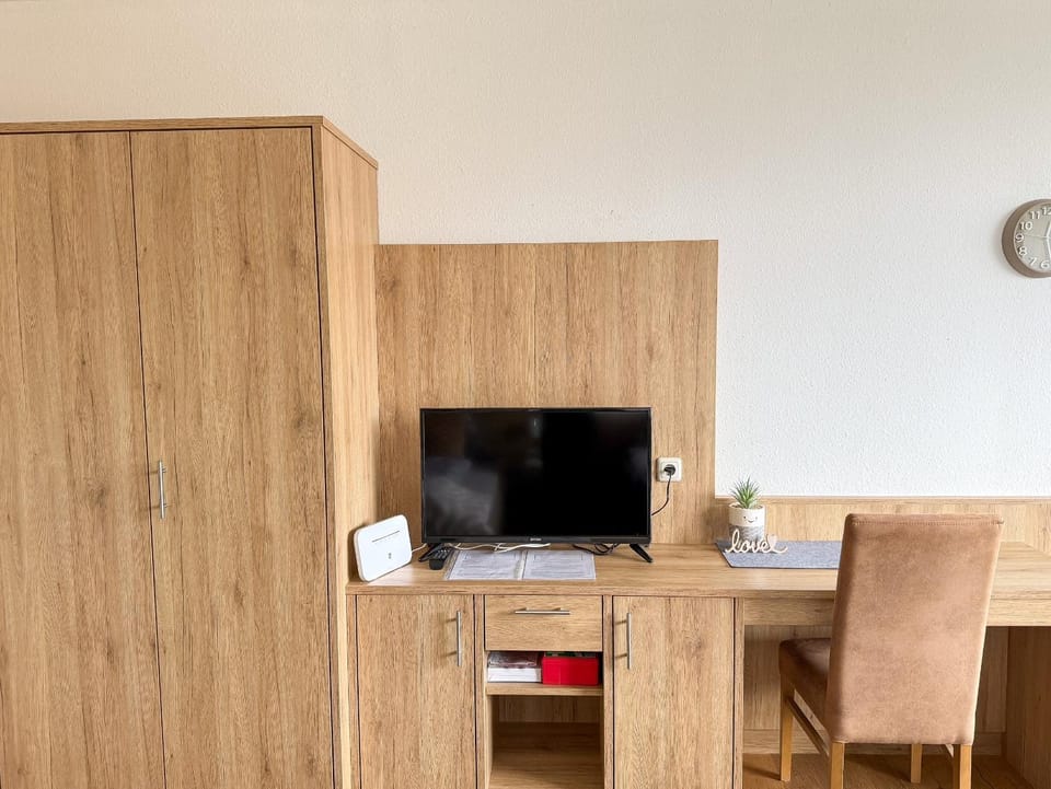 TV and multimedia, wardrobe