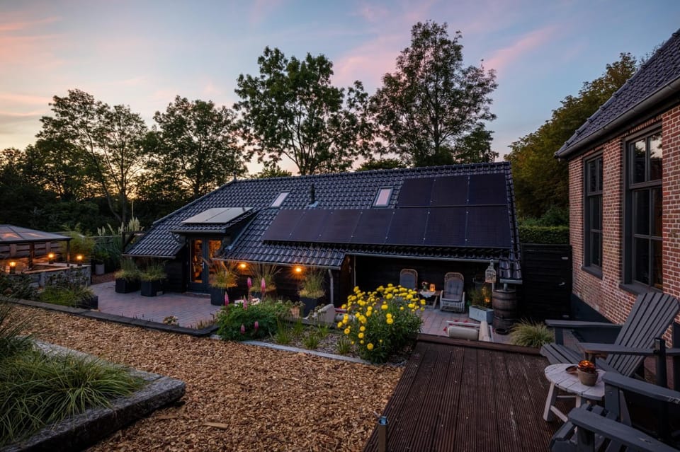 Property building, Garden view