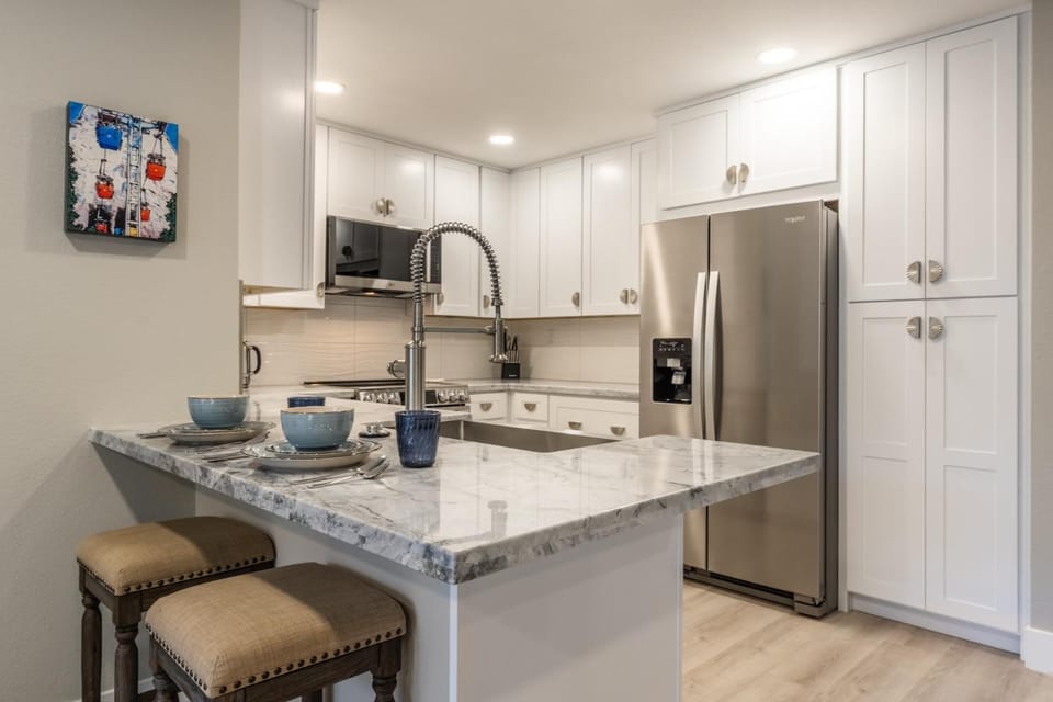 Snowcreek IV 559 House in Mammoth Lakes