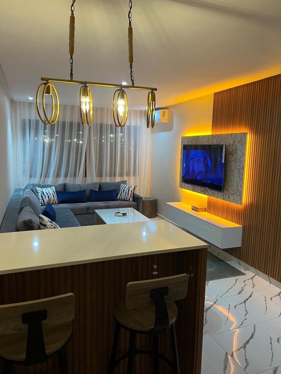 TV and multimedia, Living room