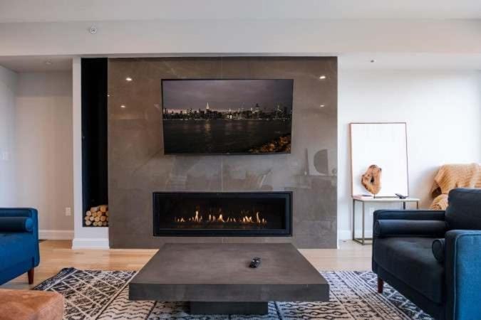 Modern Luxury 4BR Home Den NYC Views House in Upper West Side