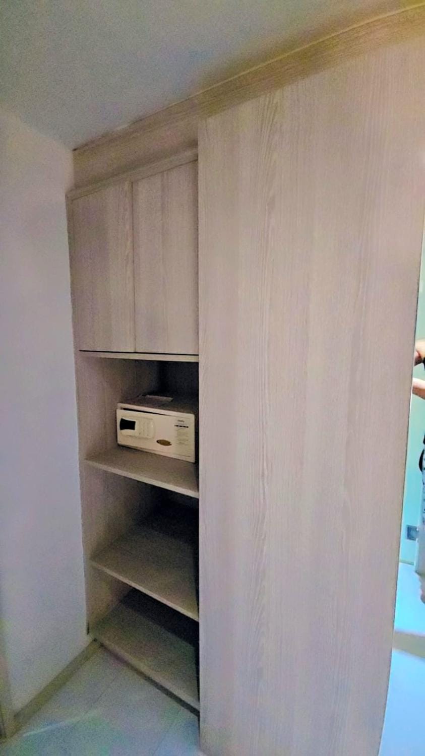 Kitchen or kitchenette, wardrobe