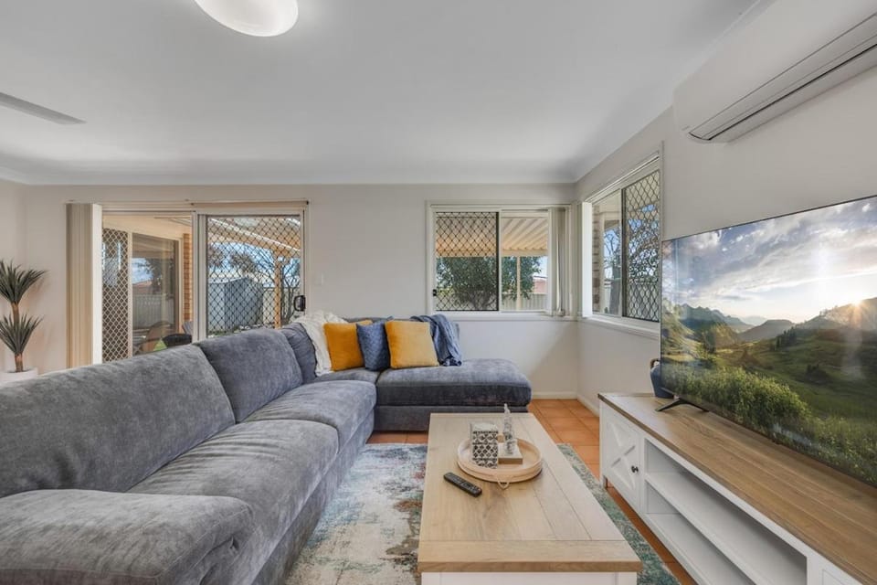 Perfect Family Retreat in Middle Ridge! House in Toowoomba