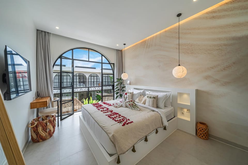 Tropical Mediterranean Villas in Canggu Villa in North Kuta