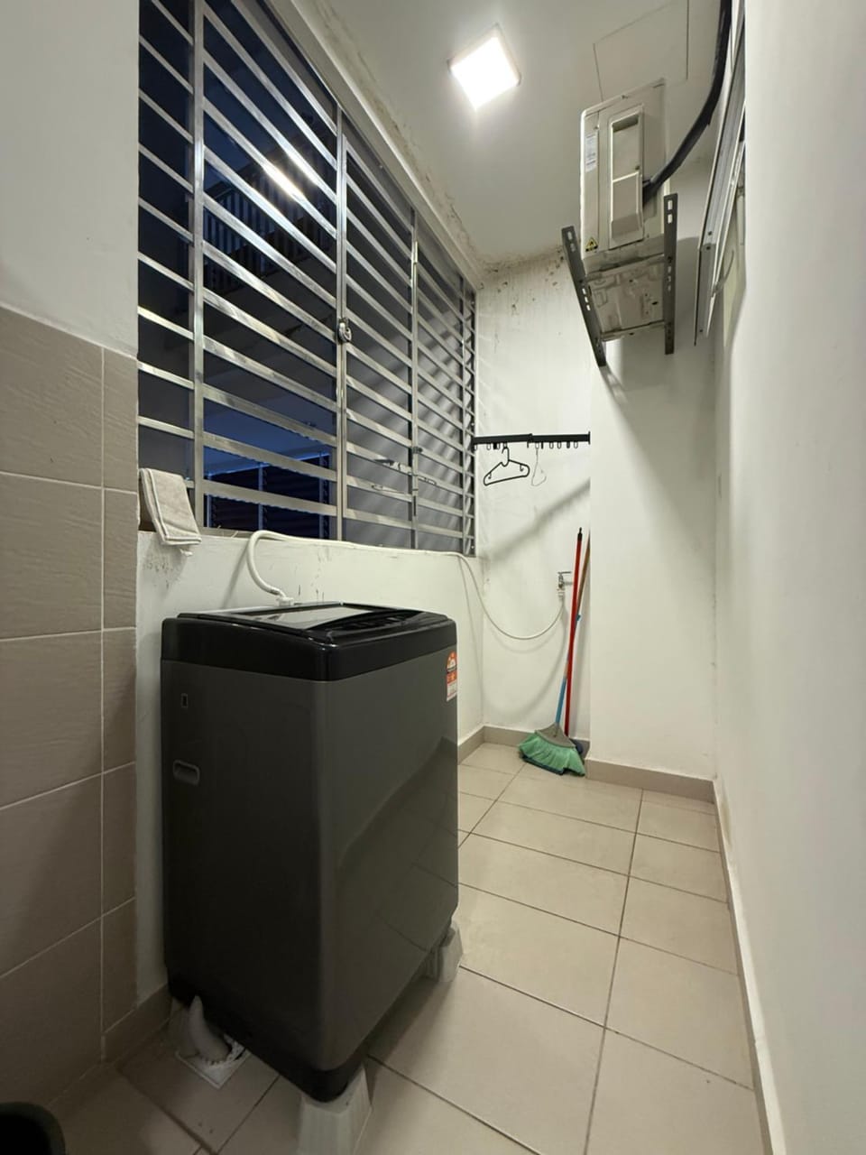 washing machine, washing machine