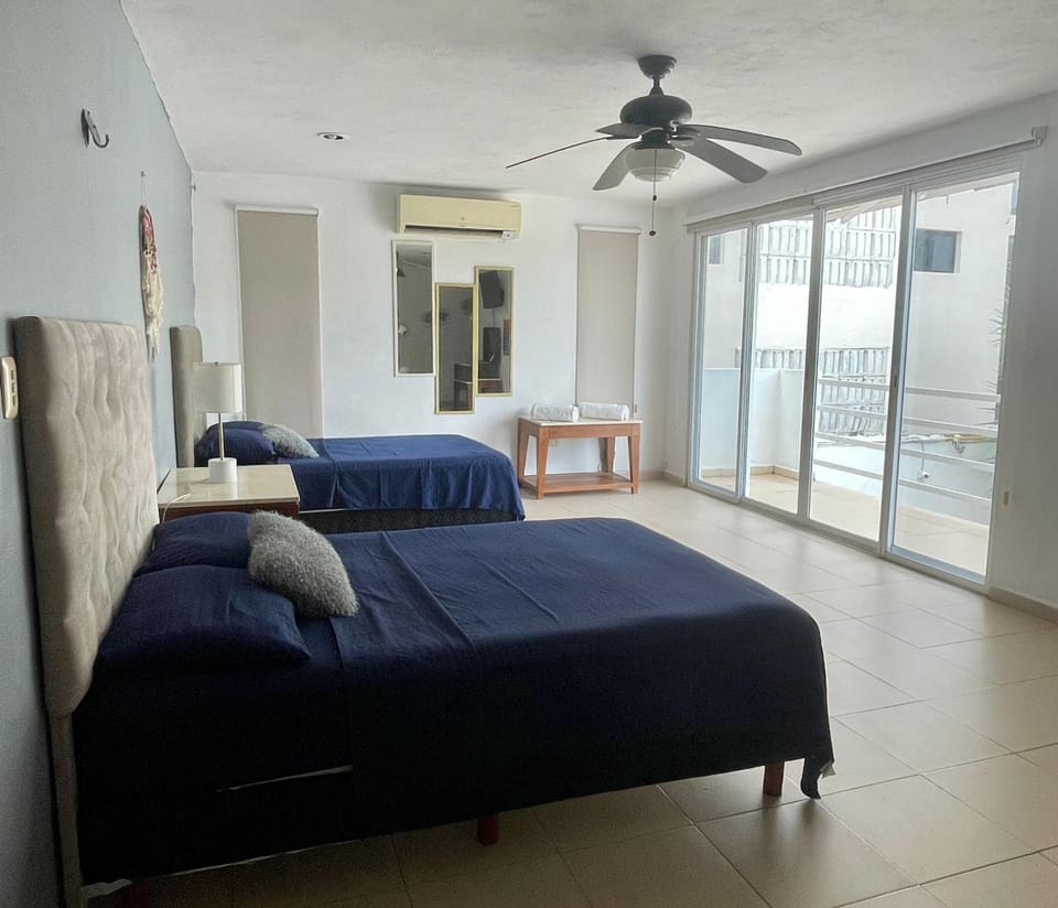 Bed, Bedroom, air conditioner