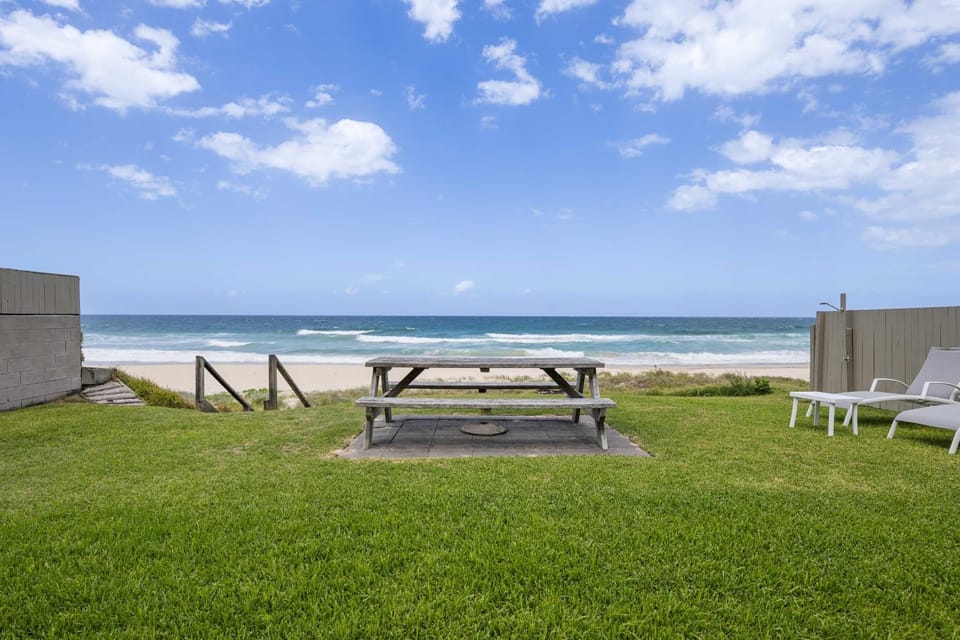 Natural landscape, Beach, Sea view, sunbed