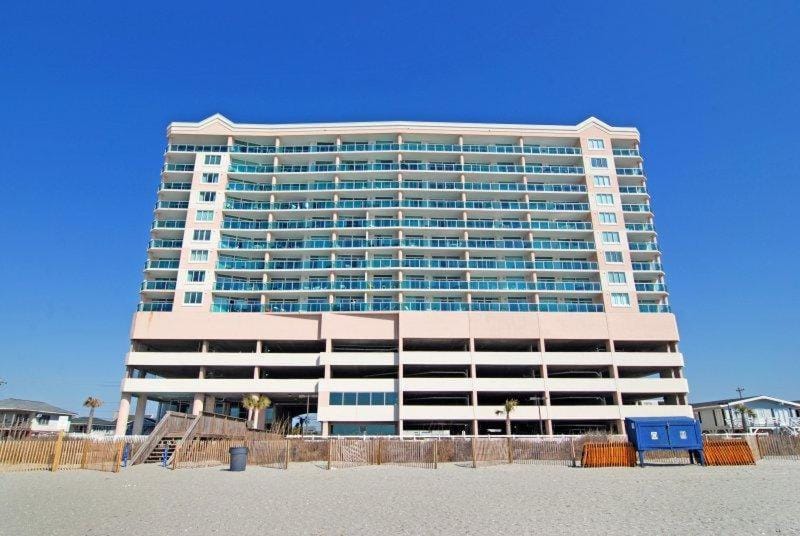 Property building, Day, Beach, Parking