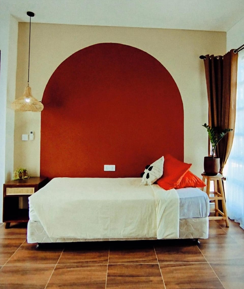 Bed, Seating area