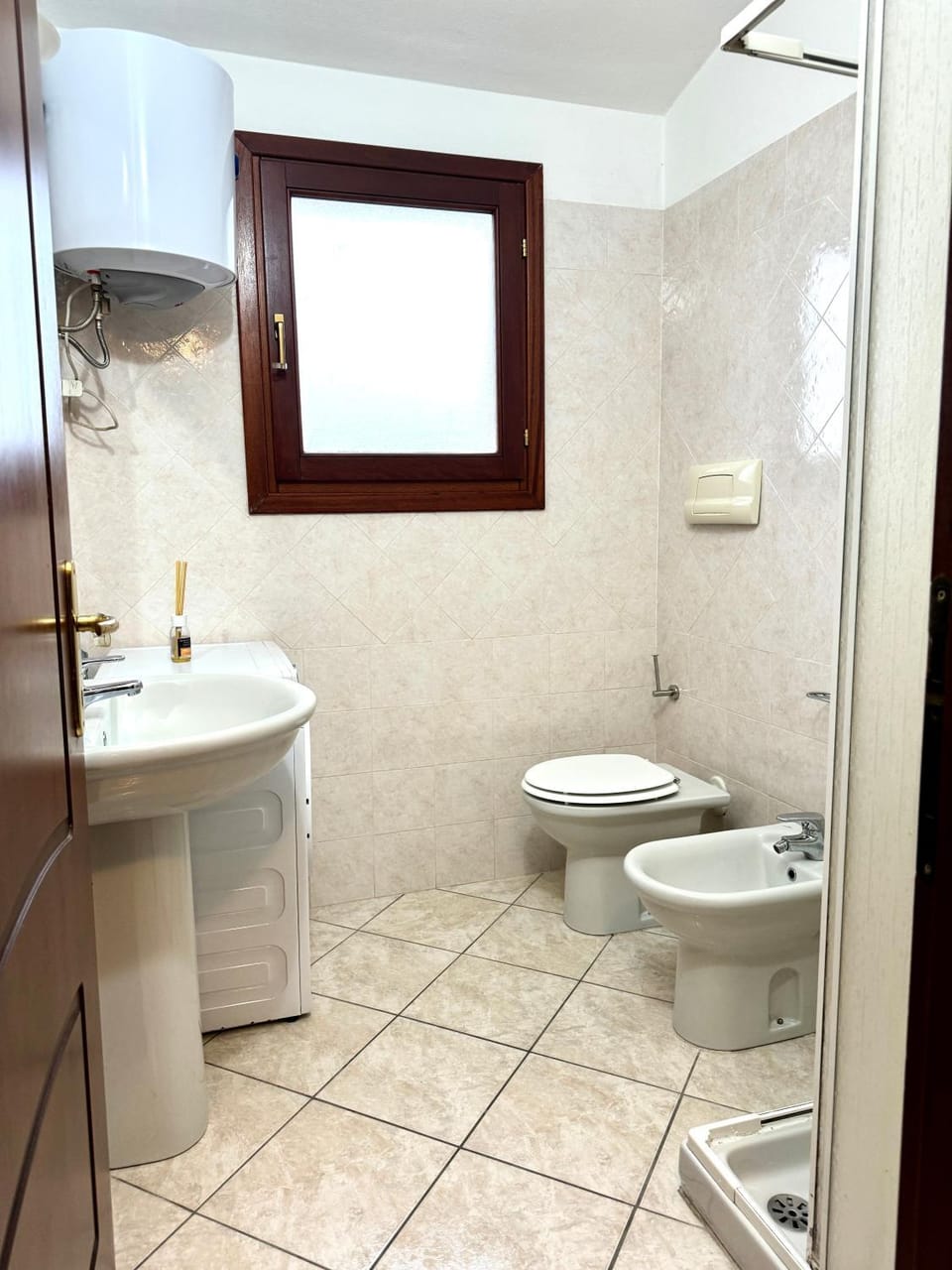 Shower, Toilet, Bathroom, bidet