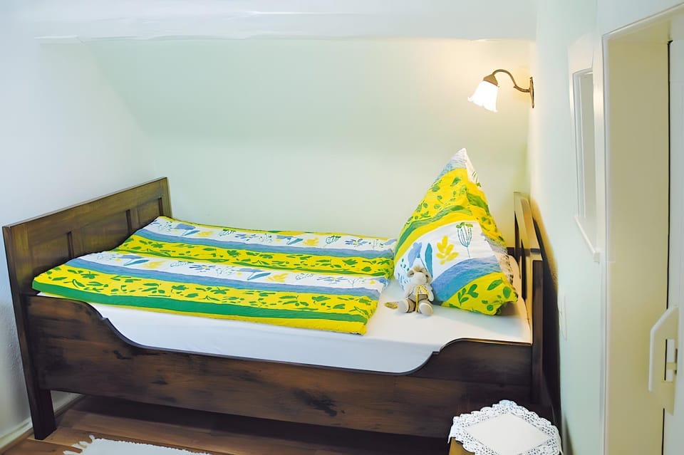 Living room, Bedroom