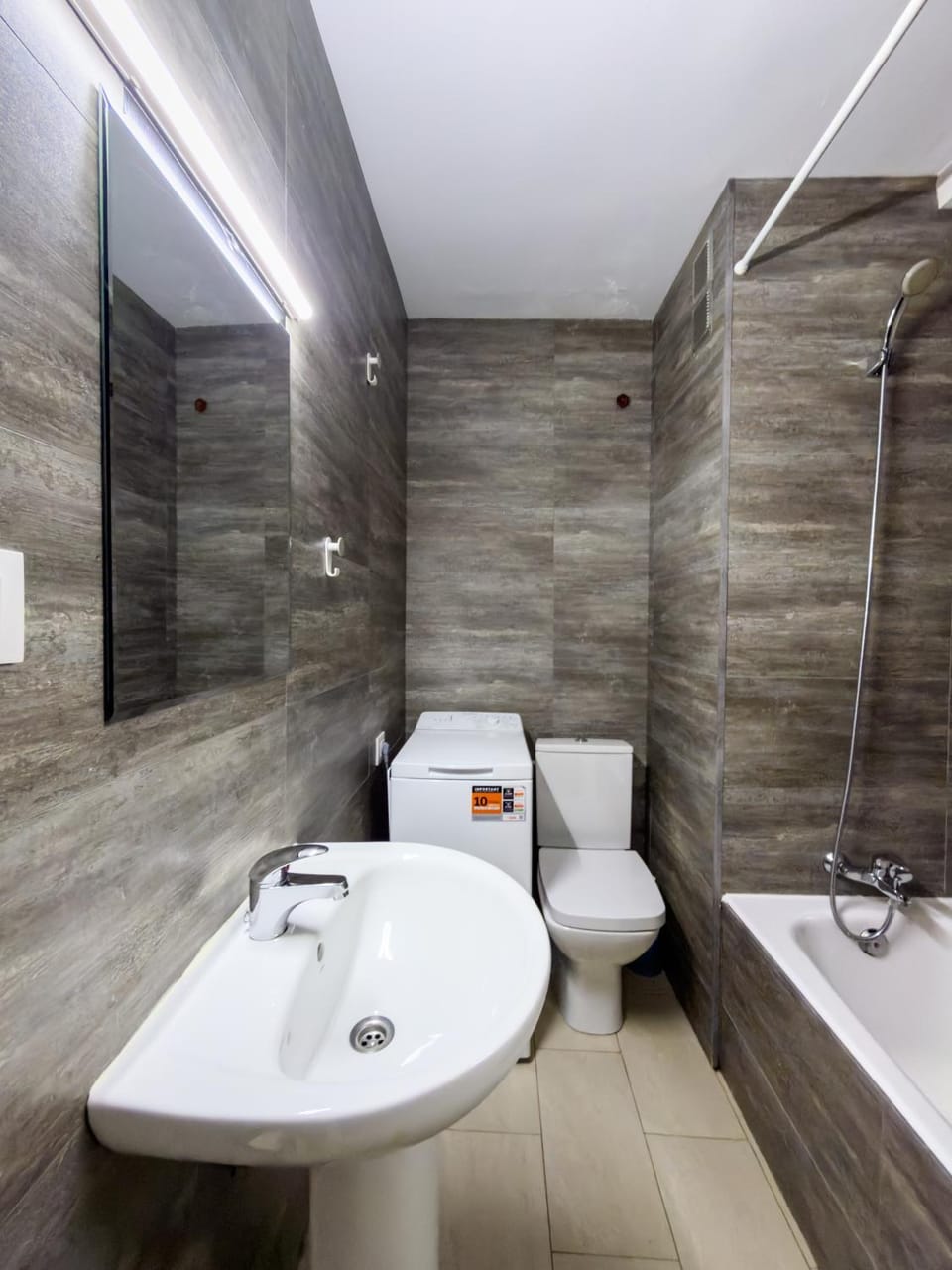 Toilet, Bathroom