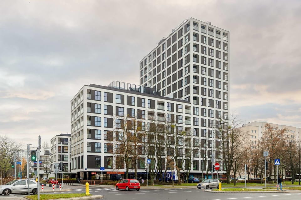 Property building, Neighbourhood, Street view, Location