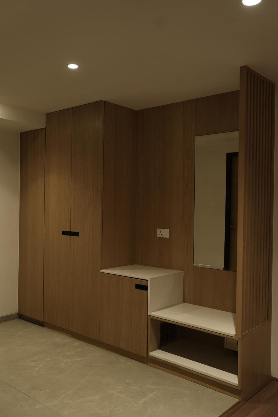 Bedroom, wardrobe