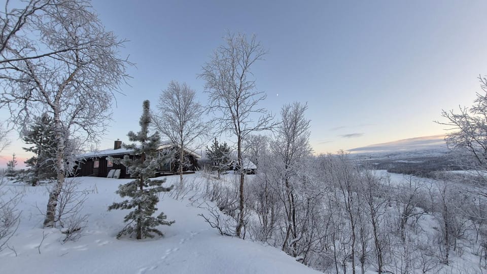 Hytteparadis ved Neidenelva House in Lapland