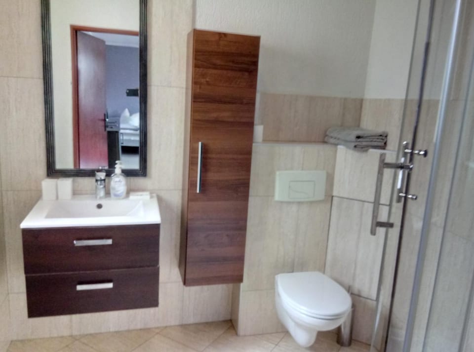 Bathroom, Other