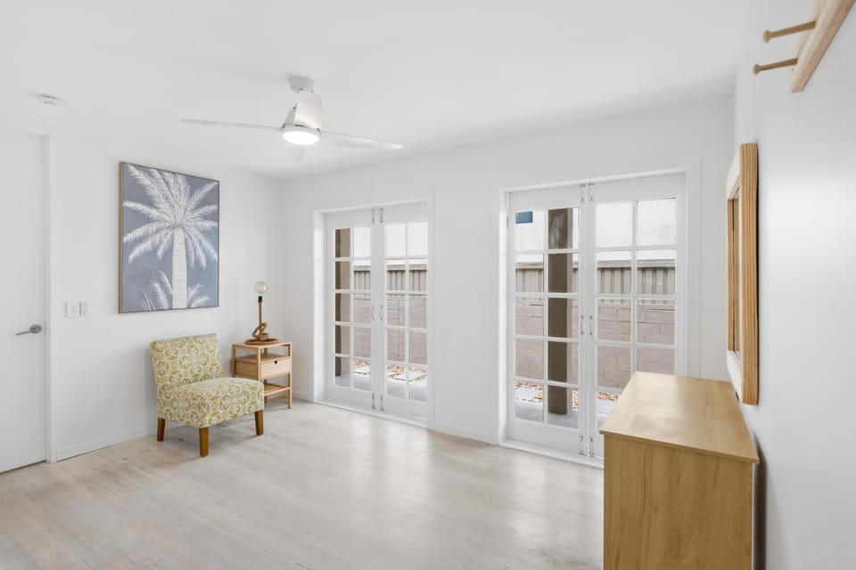 Ocean Eyes Retreat at Thirty-Nine Albatross Apartment in Mermaid Beach