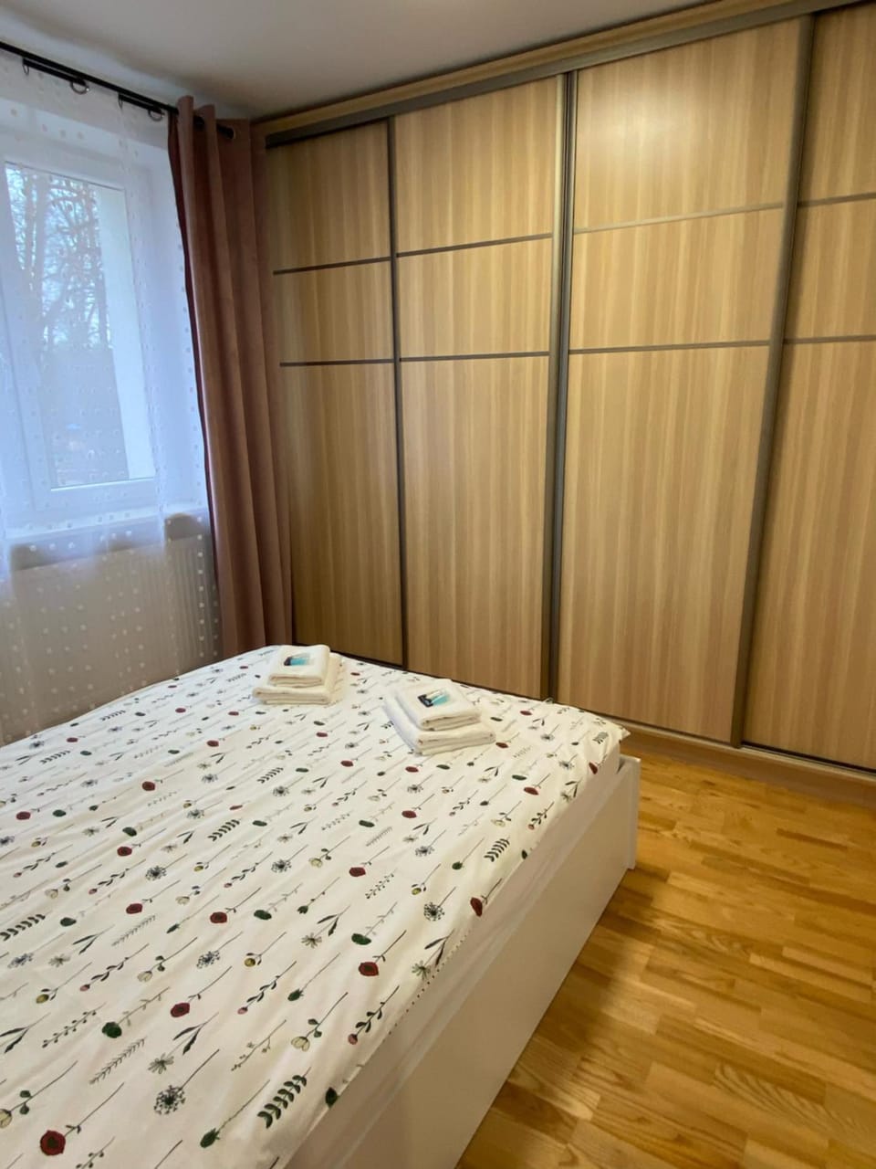 Bed, Photo of the whole room, Bedroom, wardrobe