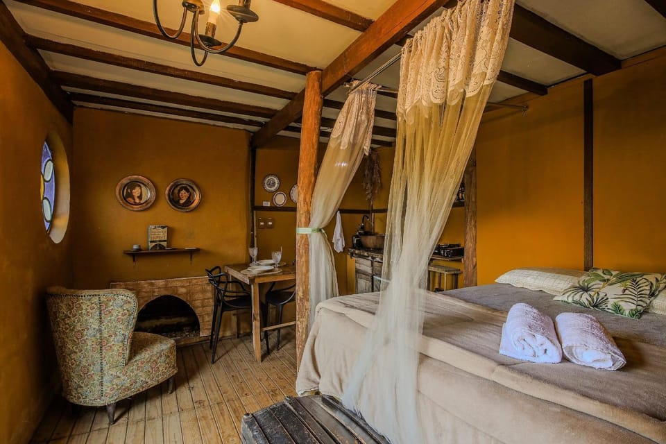 Quinta do Vale: Casa dos Hobbits - Lago, cascata, caiaque House in Itatiba